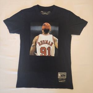 Mitchell & Ness Navy Graphic T-Shirt